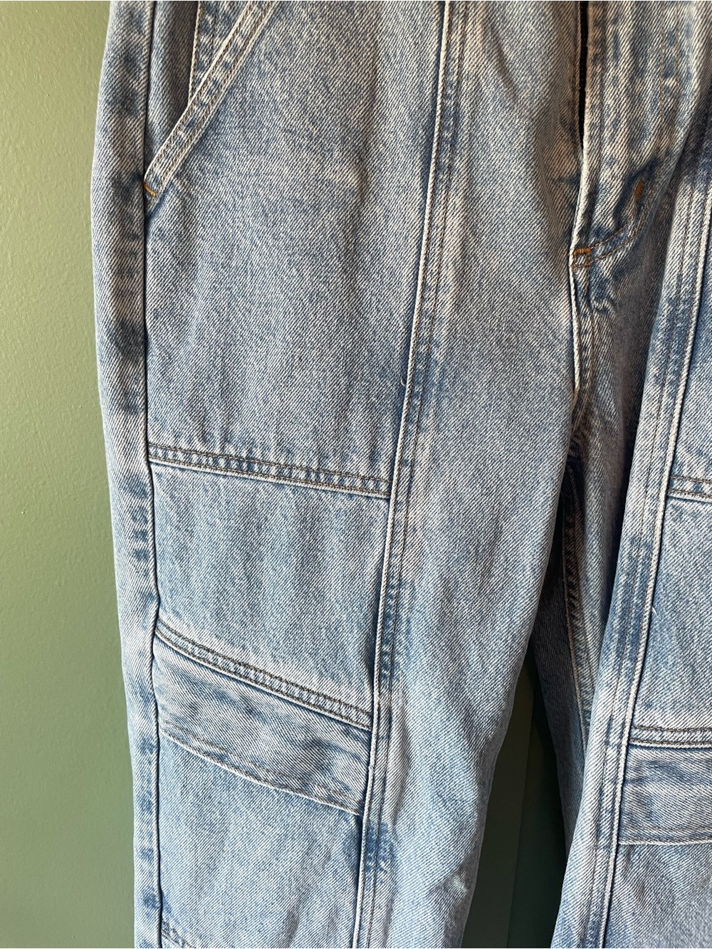 Agolde Light Blue Cooper Carpenter Jeans - Picture 3 of 10
